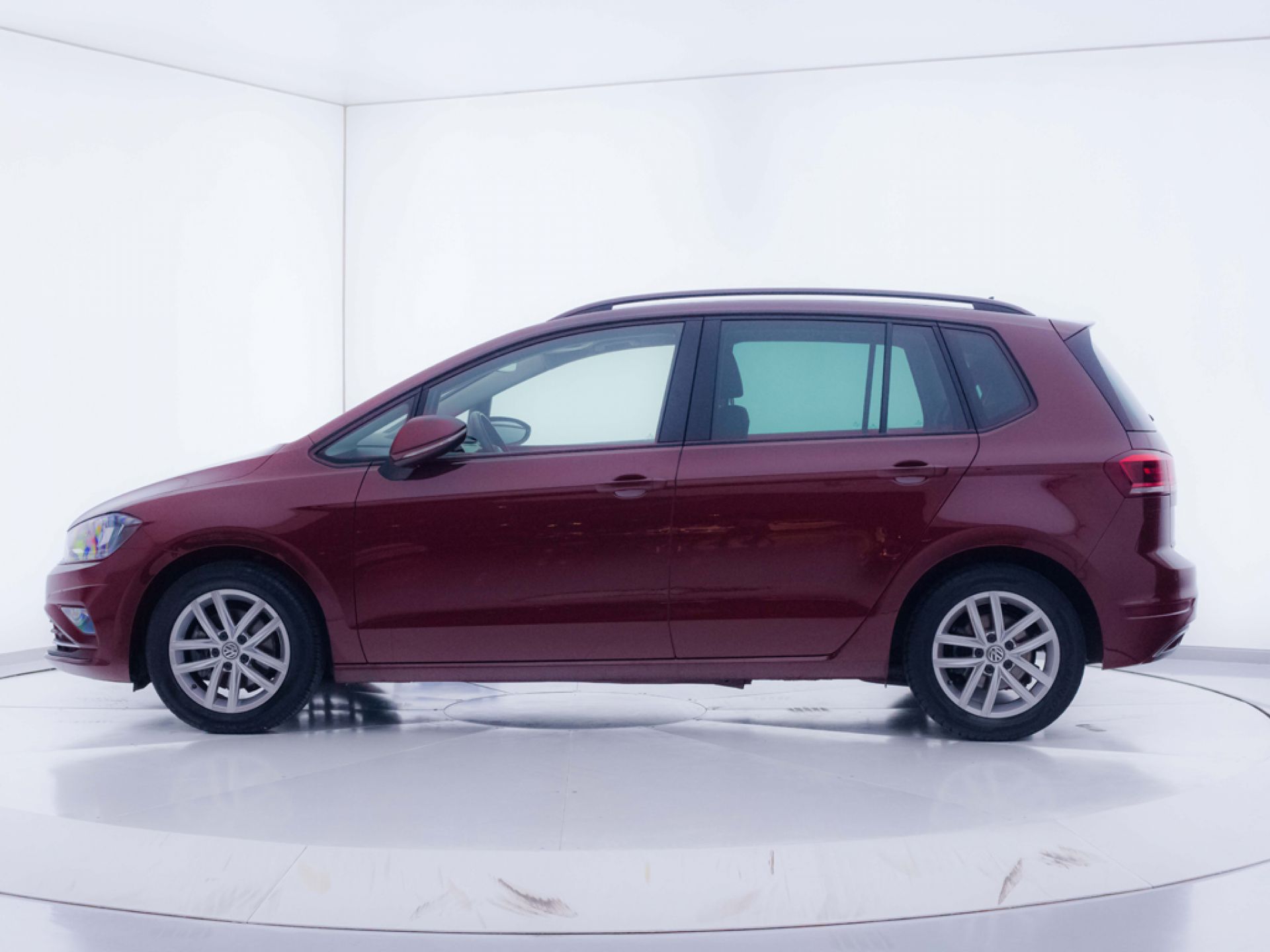 Volkswagen Golf Sportsvan Advance 1.5 (150CV) DSG 2018 segunda mano | Precio y ficha técnica