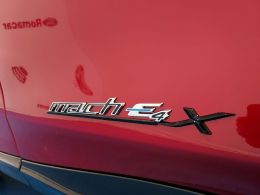 Ford Mustang Mach-E AWD 258kW Batería 98.8Kwh First Edition 351CV segunda mano Barcelona