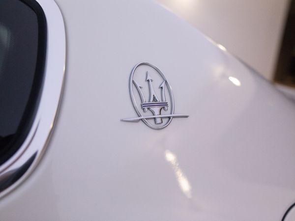 Maserati Quattroporte 3.0 V6 Diésel GranSport Automático nuevo Zaragoza