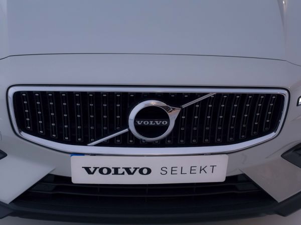 Volvo V60 Cross Country 2.0 D4 AWD AUTO nuevo Zaragoza