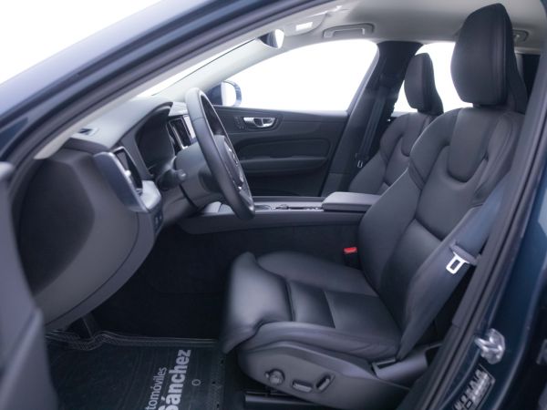 Volvo XC60 2.0 D4 Momentum Pro Auto nuevo Zaragoza