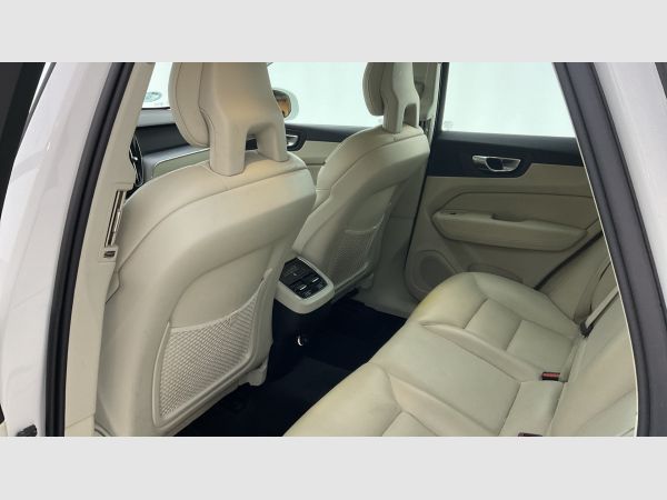 Volvo XC60 2.0 D4 Momentum Auto nuevo Huesca